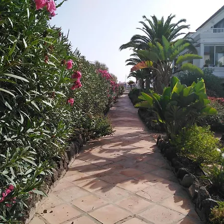 La Palmera Amarilla Golf Apartament